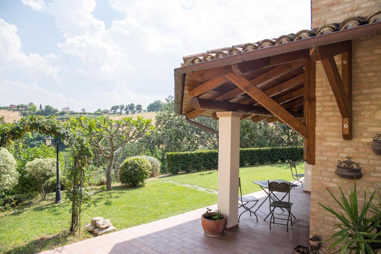 Casa Di Mi Bed & Breakfast Serrungarina Dış mekan fotoğraf