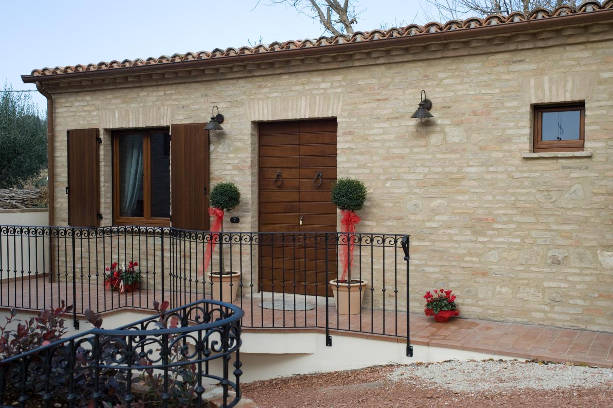 Casa Di Mi Bed & Breakfast Serrungarina Dış mekan fotoğraf