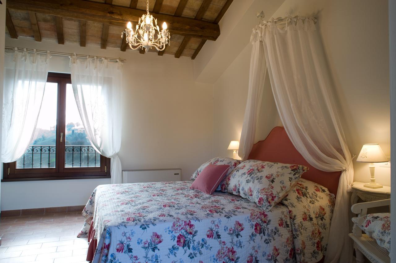 Casa Di Mi Bed & Breakfast Serrungarina Dış mekan fotoğraf